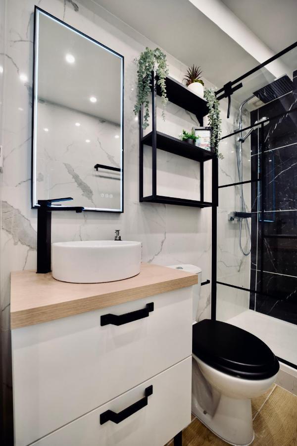 NEW ! Superbe Studio Vieux Nice - Climatisé Esterno foto