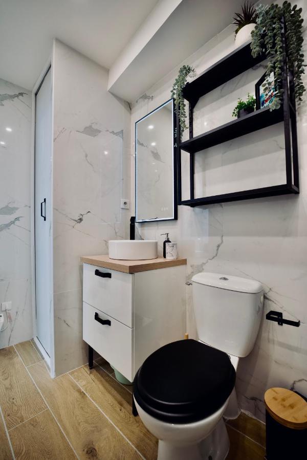NEW ! Superbe Studio Vieux Nice - Climatisé Esterno foto