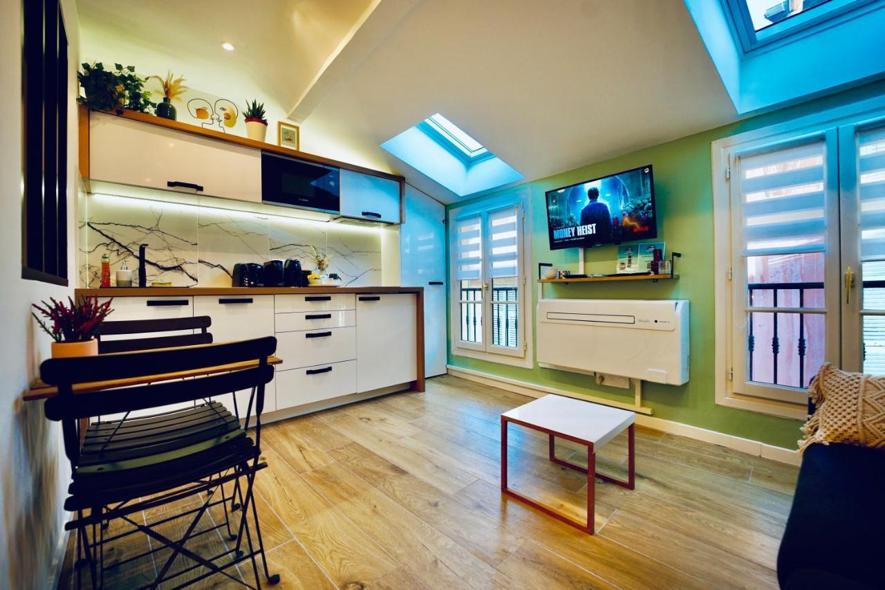 NEW ! Superbe Studio Vieux Nice - Climatisé Esterno foto